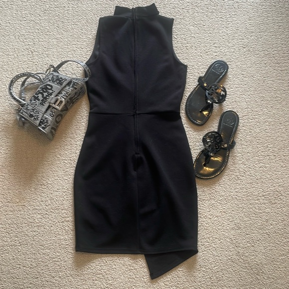 Elegent  Asymmetrical Choker Neck Dress - Picture 13 of 17